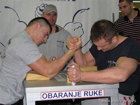 Ostali sportovi - Obaranje ruke: Prvenstvo Srbije 16.maja u Pančevu