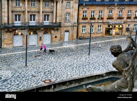 Wittelsbacher Brunnen Stockfotos Und Bilder Kaufen Alamy