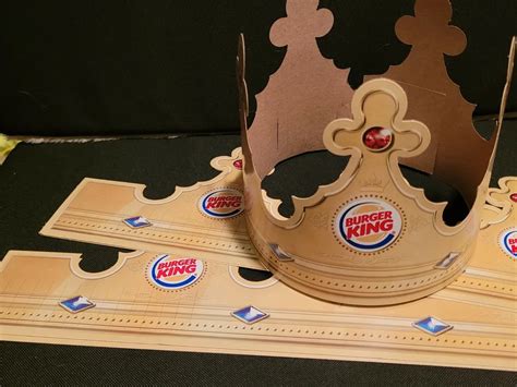 Paper King Crown