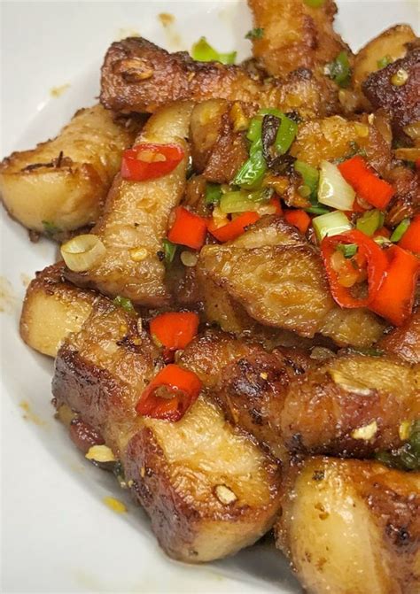 Thai Stir Fry Pork Belly With Garlic And Chili Recipe สามชั้นคั่วพริก