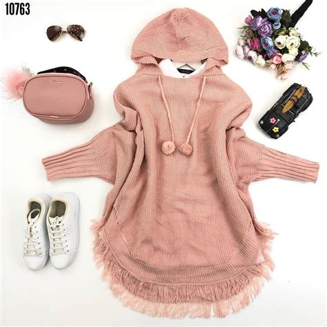 👗Ürün Kodu 10763 👉fiyat👉49 90₺ 💞püskül Detay Kapşonlu Panço 📐bedenler