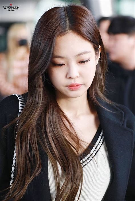 South Korean Girls Korean Girl Groups Jennie Kim Blackpink Kim Jisoo