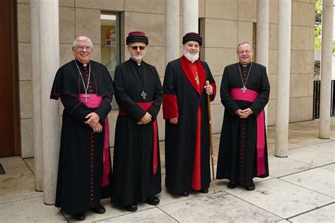 Bischof B Tzing Trifft Das Oberhaupt Der Assyrischen Kirche Des Ostens