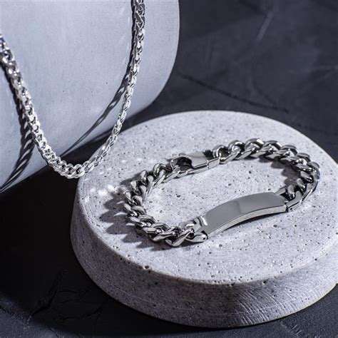 Buy cool stainless steel bracelets at a great price | THE JEWELLER