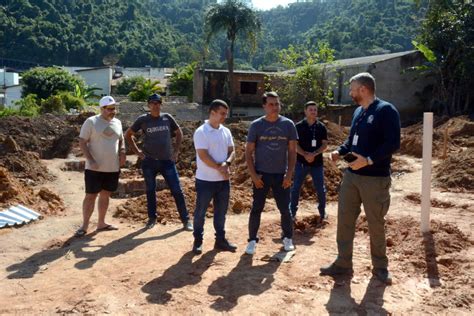 Rodrigo Drable acompanha evolução de diversas obras no município