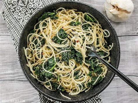 Garlic Parmesan Kale Pasta With Video Budget Bytes