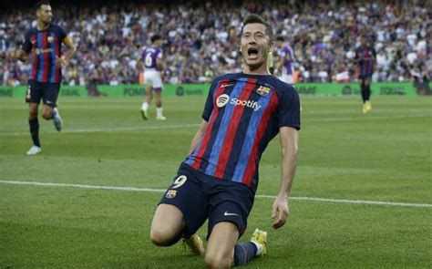 Robert Lewandowski Scores As Barcelona Thrash Valladolid 4 0 — Abn Tv