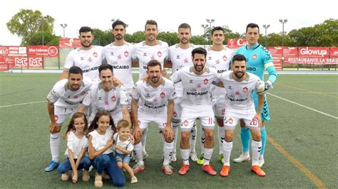 Fiesta De F Tbol Y Goles Del C D Utrera En El Estreno En Casa En