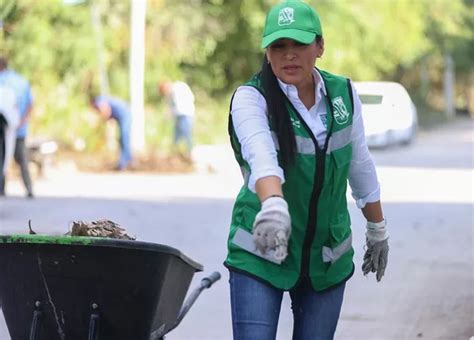 Realizan jornada de descacharrización y limpieza en Puerto Morelos