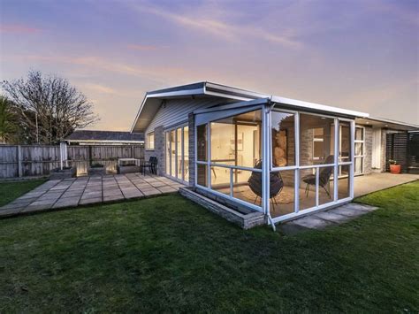 Property Valuation For 20 Eastling Street Bishopdale Christchurch