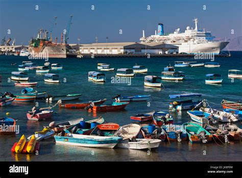 Jordan, Aqaba, Port of Aqaba Stock Photo - Alamy