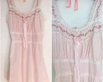 Items Similar To Vintage Quilted Hot Pink Babydoll Nightie Medium On Etsy