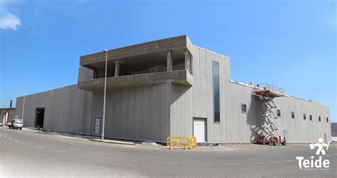 Edificio De Uso Industrial Prefabricados Teide