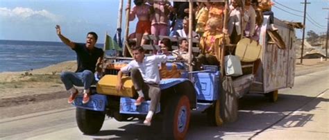 Cult Movie Reviews Bikini Beach