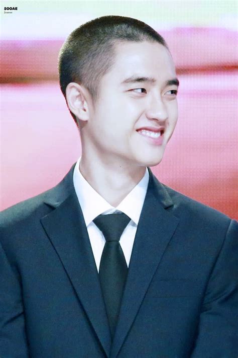 ปักพินโดย Penguin KYUNG ใน DO Kyungsoo EXO