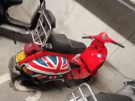 Nieuw Vespa Piaggio Px 200 Motovlanbe