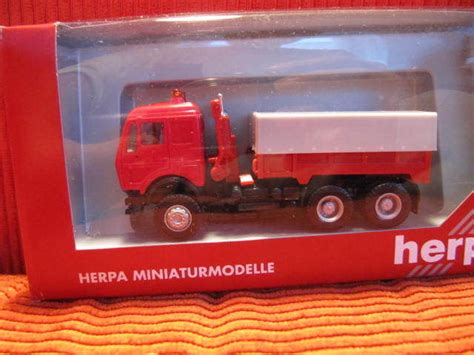 Herpa Mb Schwerlast Rot Uni Neu Gearontologist