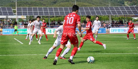 거제시민축구단 전주시민축구단과 1대1 무승부