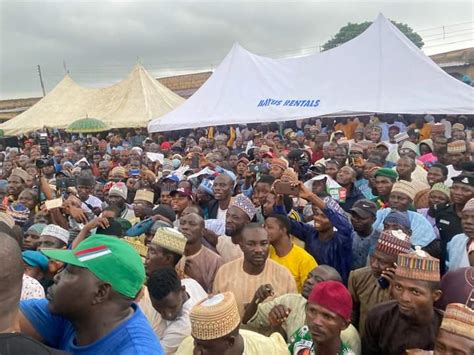 Breaking Hundreds Of Apc Nnpp Members Decamp To Pdp In Katsina State