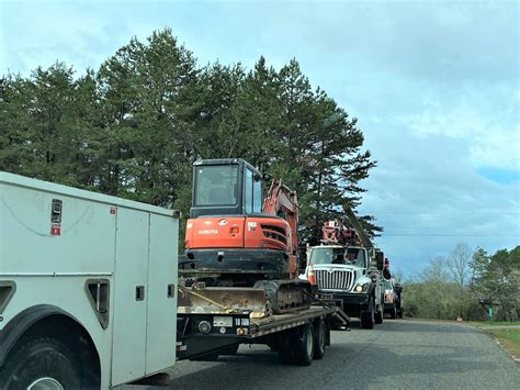 Pm Outage Update Crews Continue Working To Restore Power