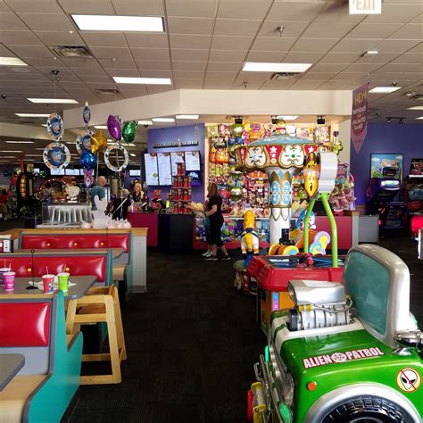 Play St. Louis: Chuck E. Cheese's, Ellisville