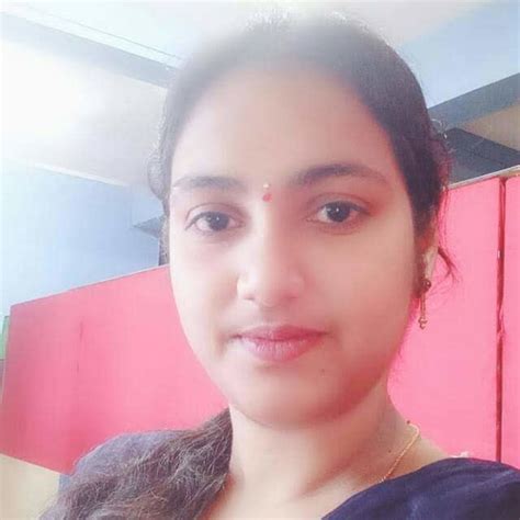 Desi Mature Bhabhi Big Boobs Nude Awasome Collection Must Watch Desi Pics HD SD MasalaDesi