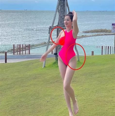 Dàn người đẹp Vbiz diện bikini nóng bỏng khoe dáng