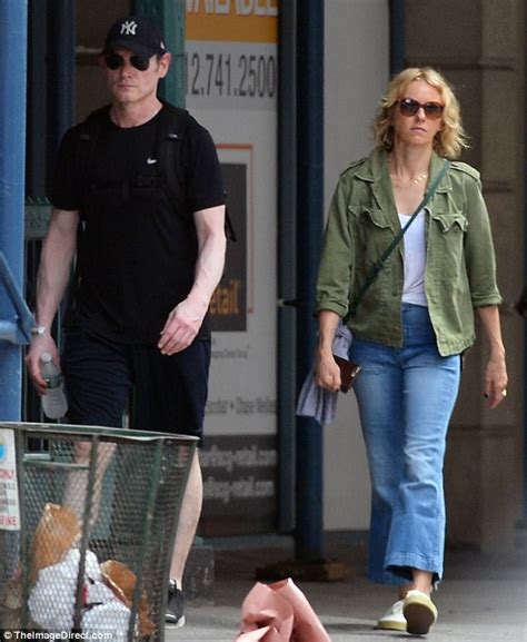 Naomi Watts And Billy Crudup Pictured Together In New York Daily Mail