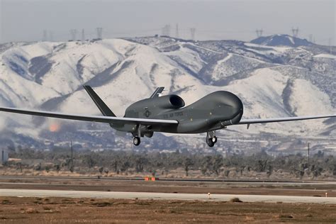 Photo Release Global Hawk Variants Safely Surpass 100 000 Combat