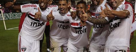 Tricolor Bate O Corinthians Em Retorno Majestoso Ao Morumbi Spfc