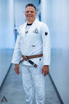 Travis Sedwicks Unexpected Alliance Shocks Hollywood Who Is It