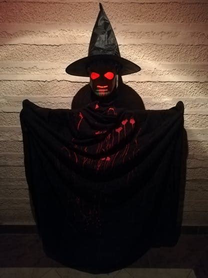 How to Build a DIY Animatronic Halloween Prop Using Arduino - Hackster.io