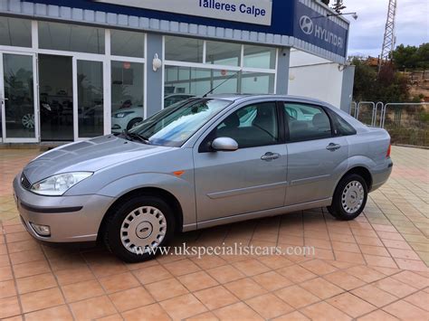 Ford Focus 16 Ghia Saloon Automatic Lhd In Spain Uk Specialist Cars