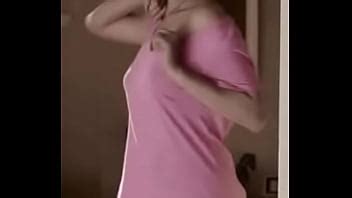 Alguien sabe quién es ella XVIDEOS