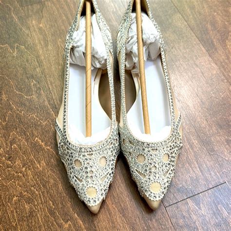 Badgley Mischka Shoes Bagdley Mishka Beaded Nude And Silver Flats Poshmark