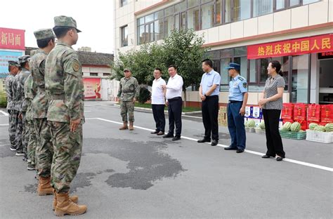 清水县四大班子领导走访慰问驻地官兵图 天水在线