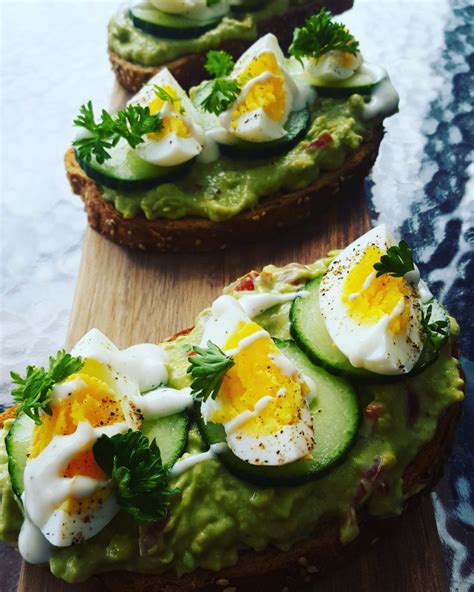 Tartines D Avocat Aux Oeufs Les Saveurs De Marie