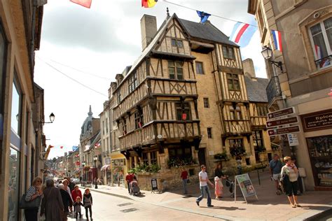 À la découverte de Bayeux… | Office de Tourisme et de la Culture de ...