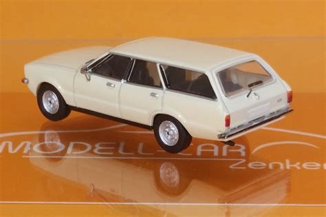 Brekina PCX 870155 Ford Taunus TC 2 Turnier Bj 1976 Beige 1 87