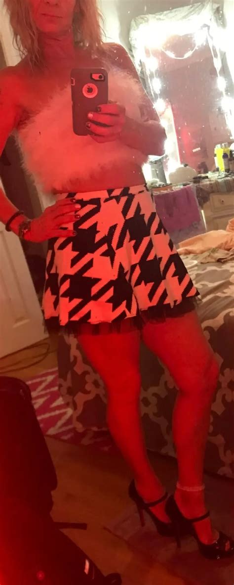 Just Meee 1 Nude Pics XHamster