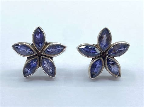 Vintage Sterling Silver Faceted Amethyst Flower Stud Earrings