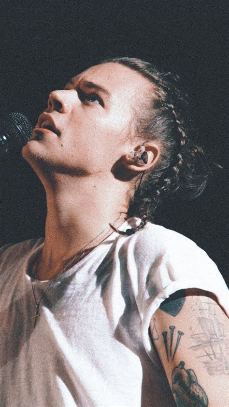 Harry Styles With Braids Harry Styles Edward Styles Harry Edward Styles