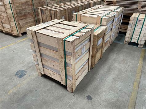 Rectangular Frame Crates Industrial Wooden Packing Boxes For Packaging