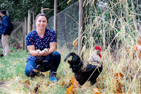 Acad Mica De Veterinaria Udec Recibi Premio Nacional Mujer