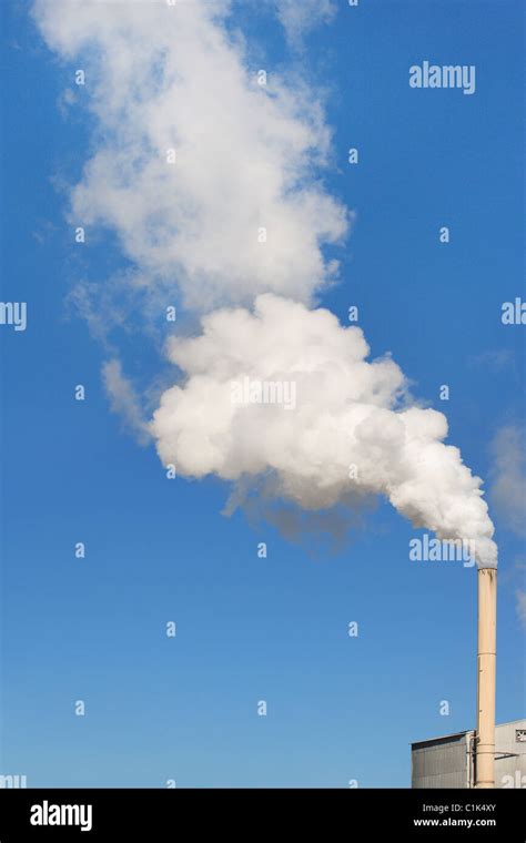 An Industrial Smokestack Spewing Smoke Stock Photo Alamy