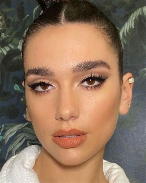 dua lipa arg’s Instagram profile post: “dua lipa sres [#viral]” Makeup ...