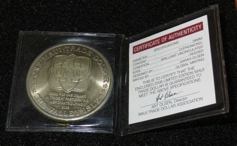 2006 MAUI TRADE DOLLAR Coin Token Hawaii W COA HUMPBACK WHALE W