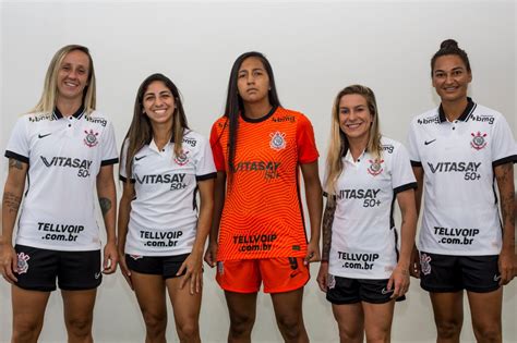 Corinthians Anuncia Patrocinador Máster Para Time Feminino