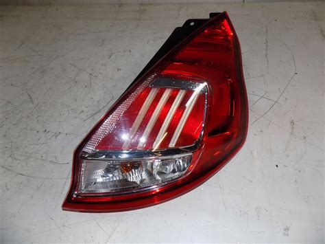 FORD FIESTA MK7 LIFT LAMPA PRAWA TYŁ LED EUROPA FORD FIESTA MK7 LIFT