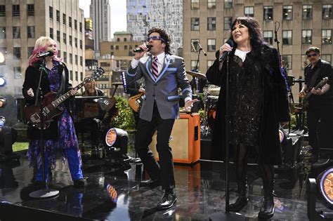 Jimmy Fallon Performs Total Eclipse Of The Heart